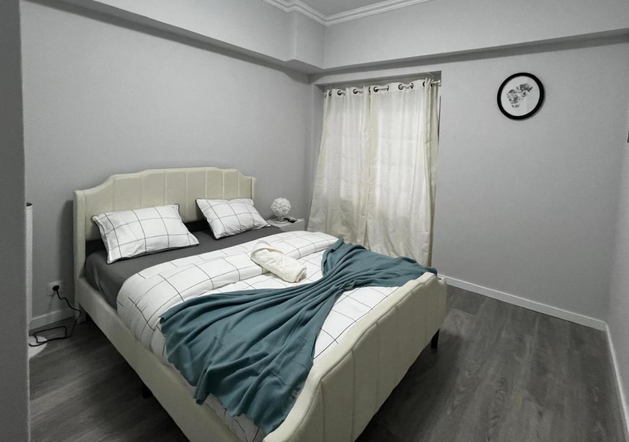 Chachino -5 Mins Walk To Train & Bus Station * Agualva-Cacem