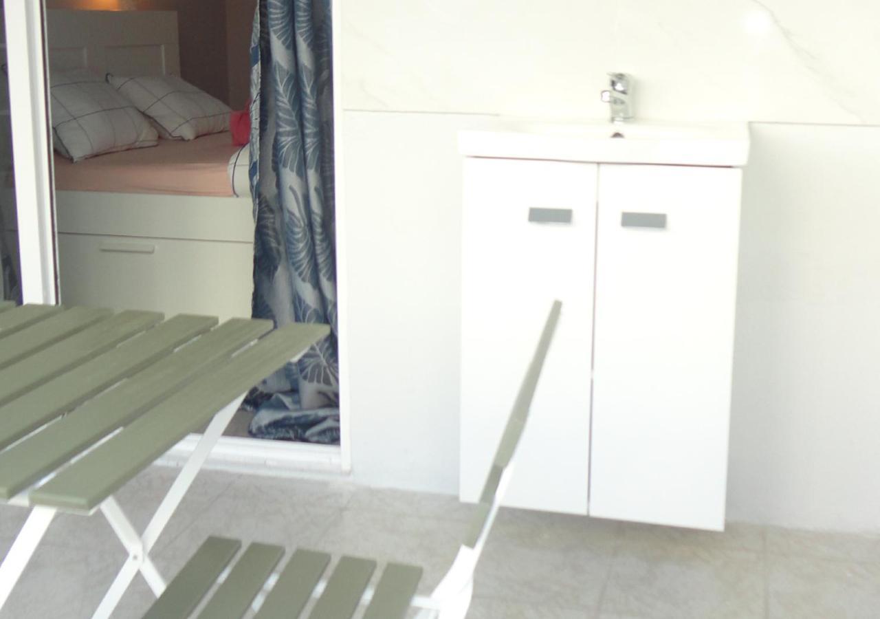 Chachino -5 Mins Walk To Train & Bus Station * Agualva-Cacem