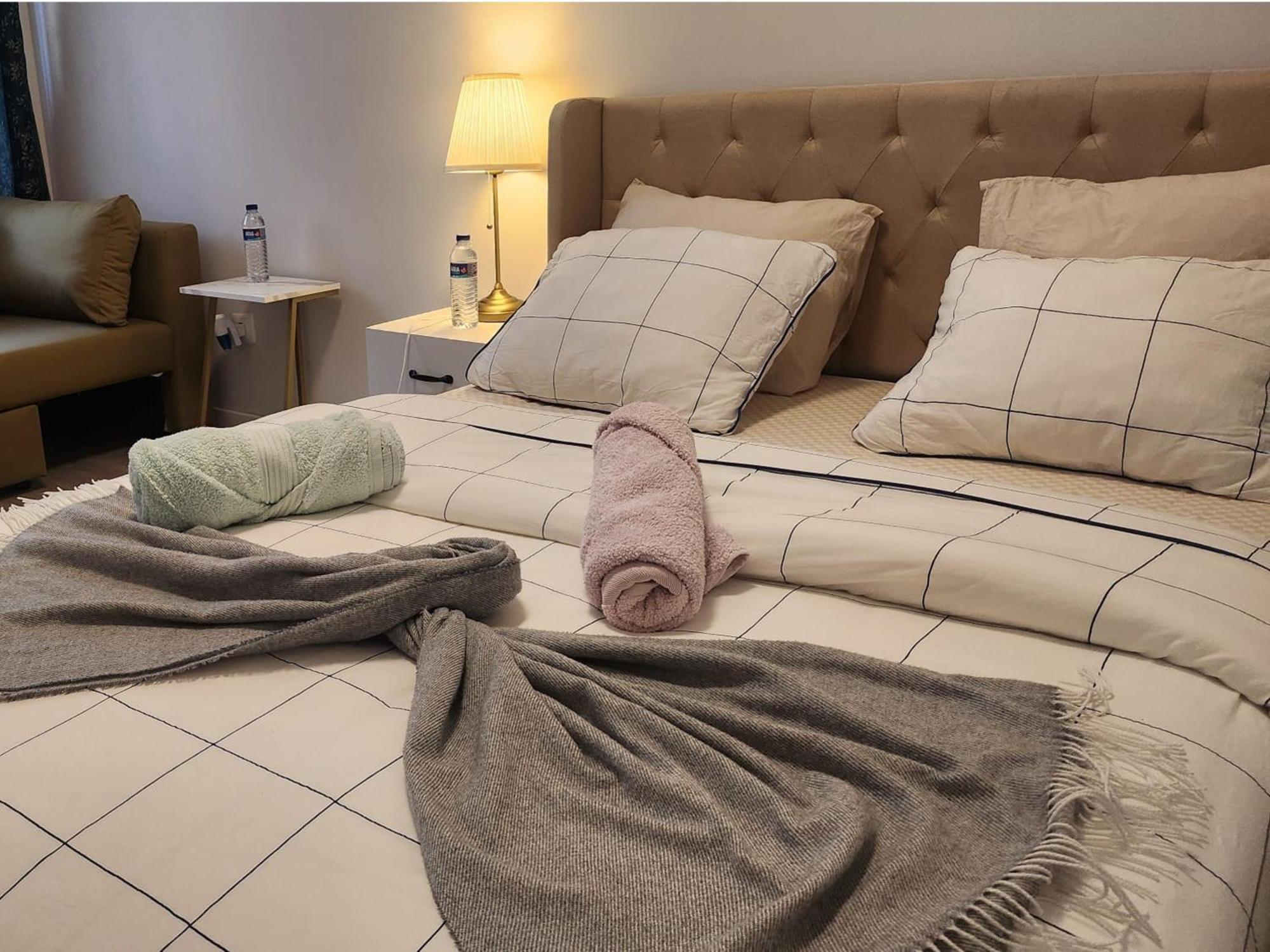 Chachino -5 Mins Walk To Train & Bus Station * Agualva-Cacem